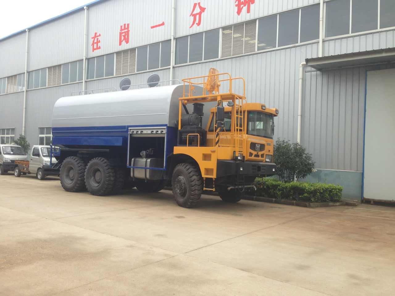 通運重工6驅灑水車 通運重工6驅灑水車