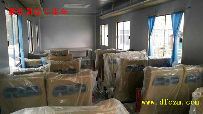 重汽6驅越野防流彈客運車輛 重汽6驅越野防流彈客運車輛