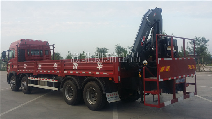 法庫計量檢定所檢衡車發(fā)運(左后) 法庫計量檢定所檢衡車發(fā)運(左后)