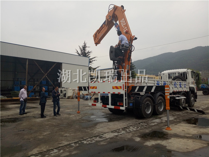 指導(dǎo)操作計(jì)量檢衡車(chē) 指導(dǎo)操作計(jì)量檢衡車(chē)