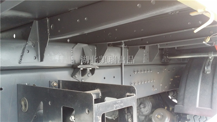 檢衡車副梁、橫梁連接裝置 檢衡車副梁、橫梁連接裝置