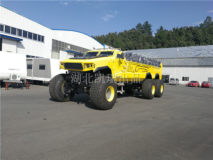 六驅(qū)沙漠沖浪車(chē)外觀 六驅(qū)沙漠沖浪車(chē)外觀