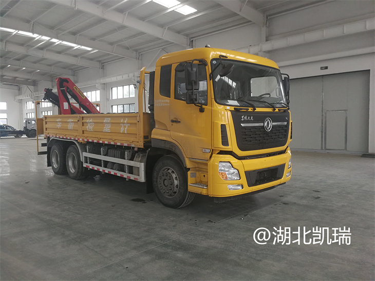 DWJ5250JJHD6型計(jì)量檢衡車(chē)右前 DWJ5250JJHD6型計(jì)量檢衡車(chē)右前